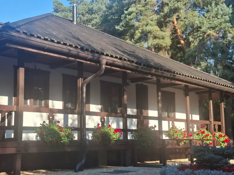 Clădire și curte — Mănăstirea Șinca Veche